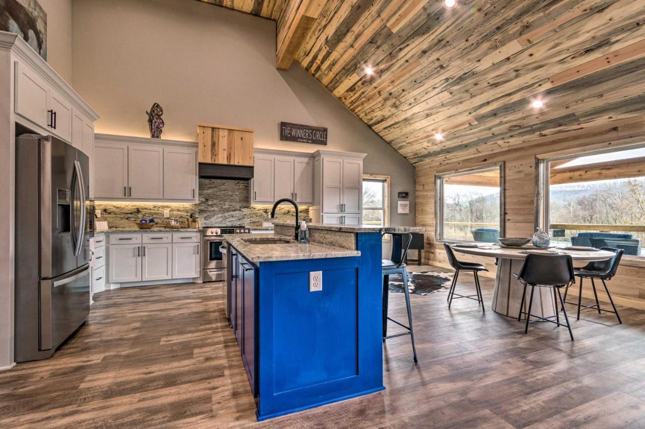 Upscale Riverfront Home With Beach And Fire Pit! Glenwood Εξωτερικό φωτογραφία