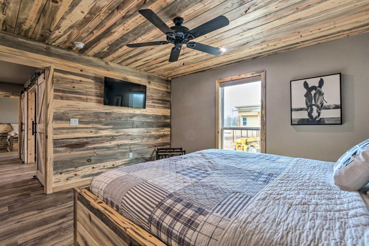 Upscale Riverfront Home With Beach And Fire Pit! Glenwood Εξωτερικό φωτογραφία