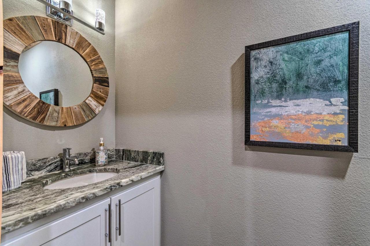 Upscale Riverfront Home With Beach And Fire Pit! Glenwood Εξωτερικό φωτογραφία