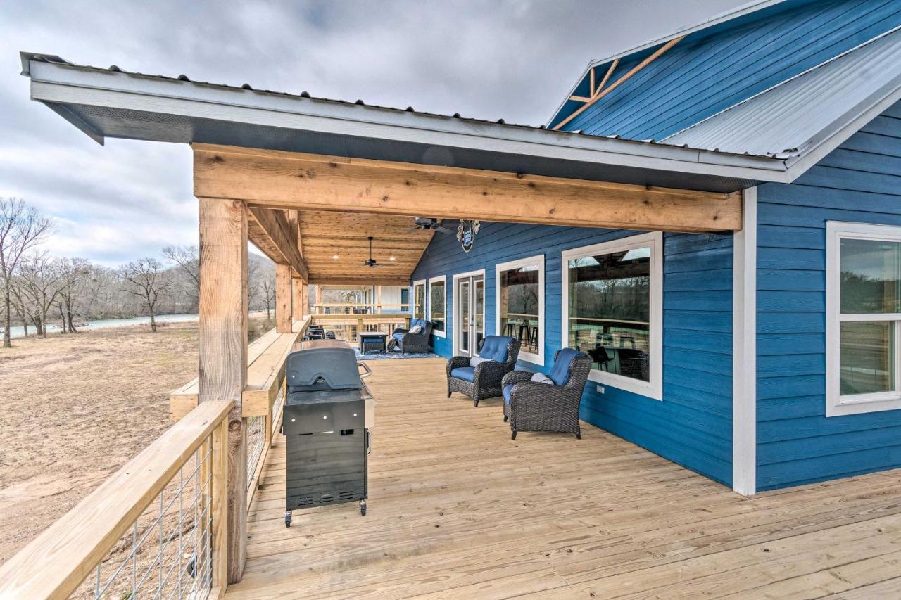 Upscale Riverfront Home With Beach And Fire Pit! Glenwood Εξωτερικό φωτογραφία